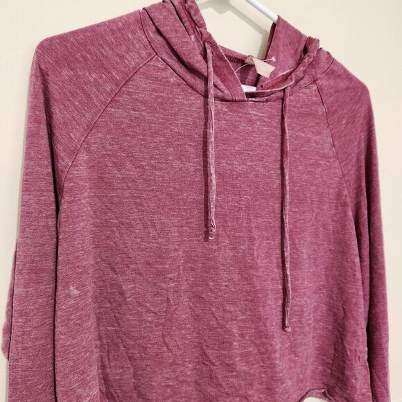 Ever Hottie Cropped  Hoodie Womens In Size Medium Cranberry Color Lightweight - Picture 2 of 10
